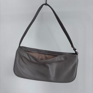 Aritzia Main Character Regina Shoulder Bag